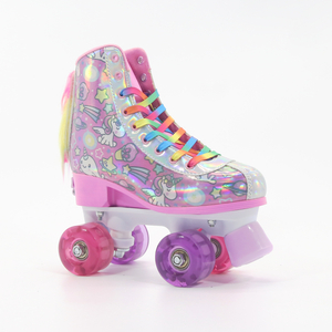 Neues Schwanzdesign Halbweiche Lasermaterial Quad Roller Skate für Kinder
